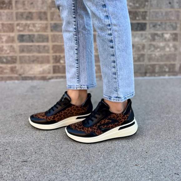 Ara Shoes - Ara Galicia Slip On Sneaker in Black/Leo